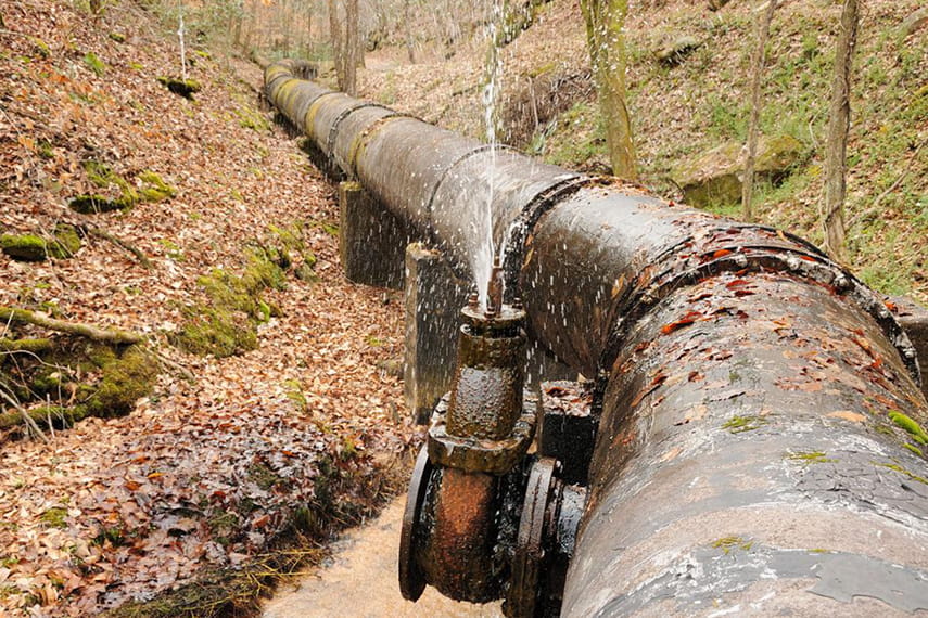 Research: Internal and External Leakage in Valves