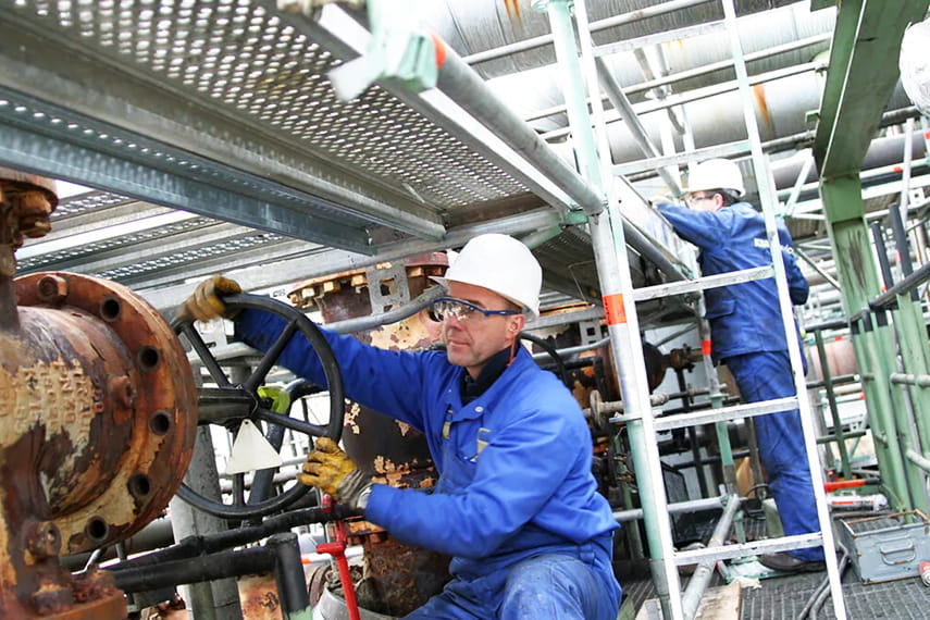 Research: Coating and maintenance of valve appearance